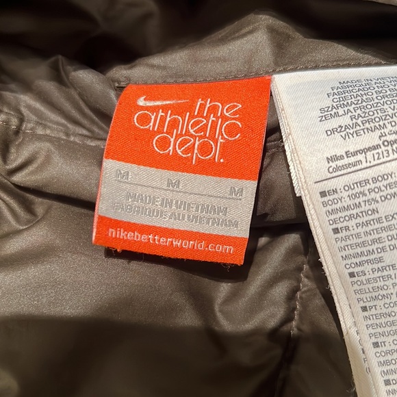 Nike vintage reversible down puffer M (like new) - Picture 5 of 6